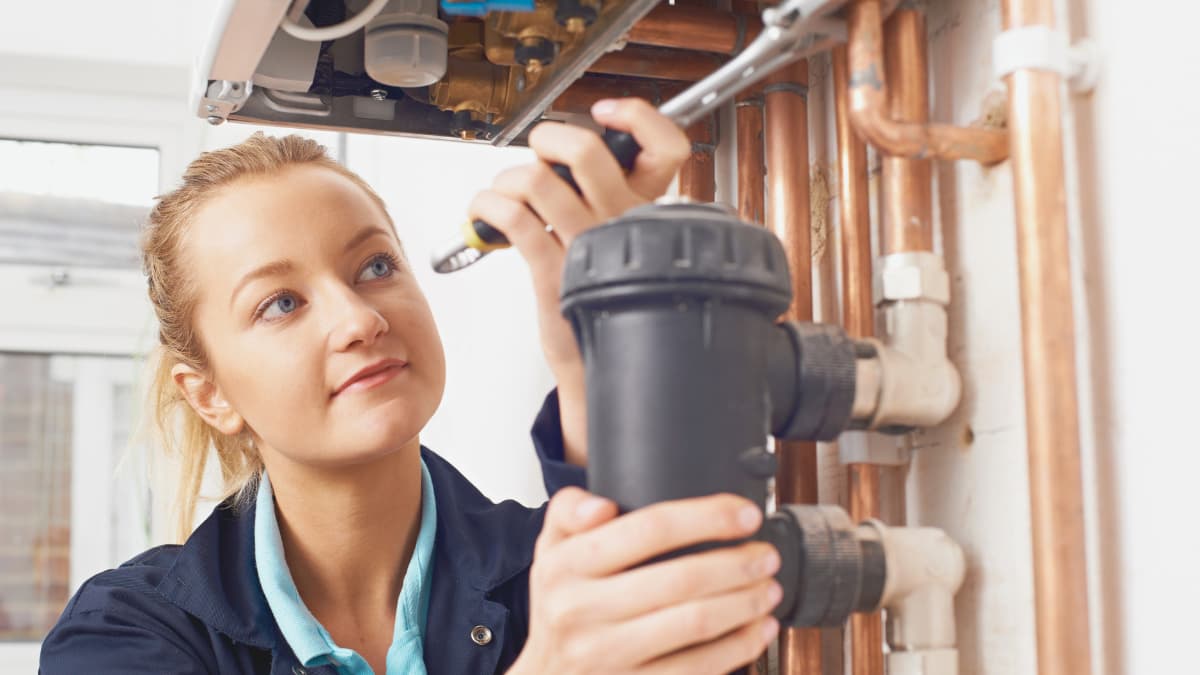 Pathways to Becoming a Qualified Plumber in the West Midlands - Staffordshire Training Services